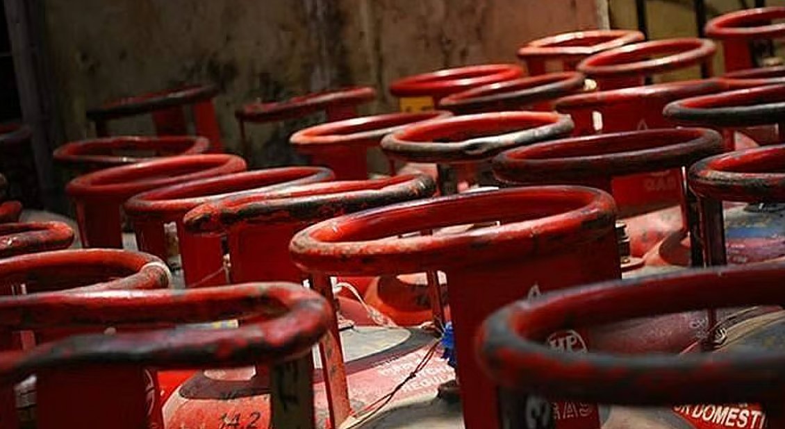 Dubai, Yasadışı Lpg Dolumu, Dağıtımı için 519 Araç, 12.367 Silindir Ele Geçirdi