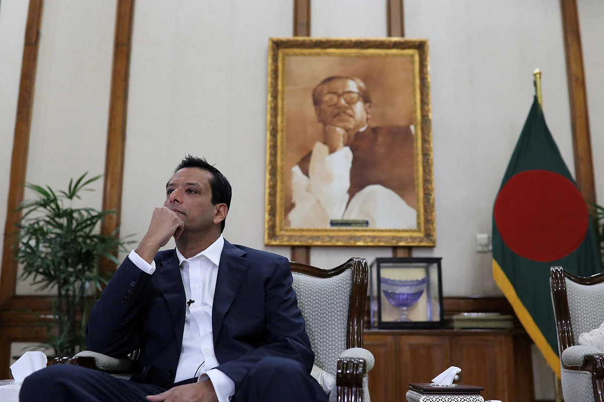 Hasina Mahkemesi Kararı Öncesinde Oğlu, Parti Yasağı Devam Ederse Bangladeş Şiddetine Karşı Uyardı