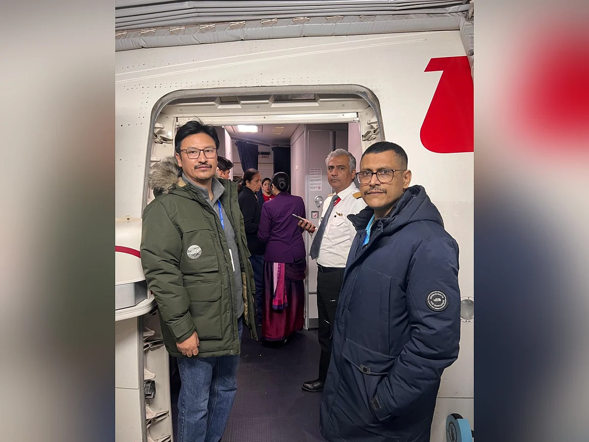 Hindistan, Air India Uçuşunun İhtiyati İniş Yapmasının Ardından Kurtarma Uçağını Moğolistan'a Gönderdi