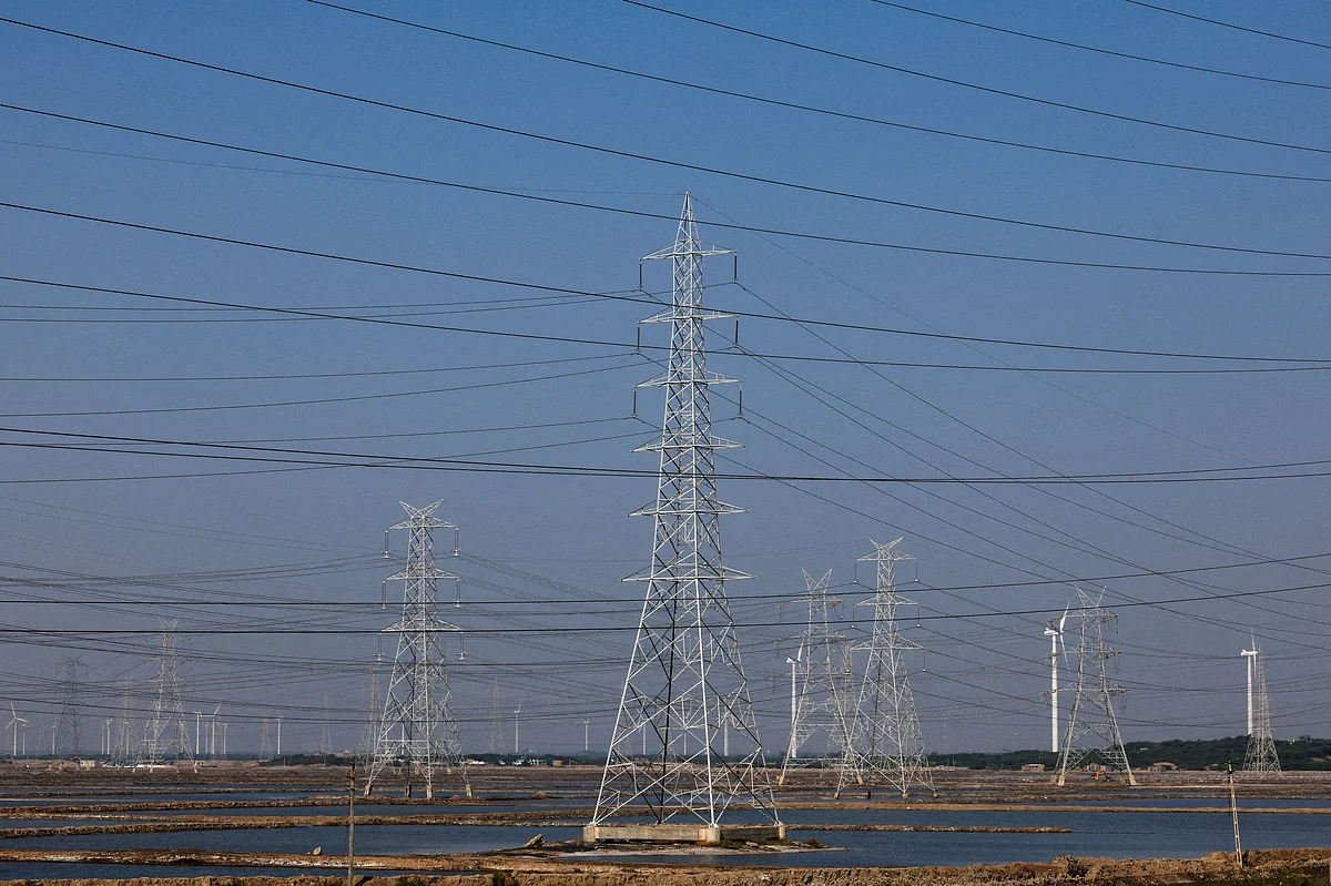 Hindistan'ın Ekim Ayındaki Elektrik Üretimi, Yağmurlar Talebi Azalttığı için Covıd-19'dan Bu Yana En Keskin Düşüşü Görüyor