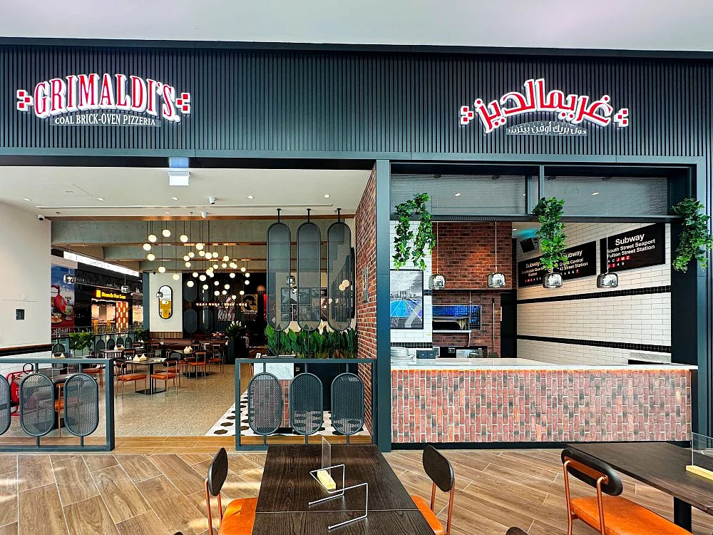 İkonik New York Merkezli Pizzacı Silikon Merkez Alışveriş Merkezinde İlk Dubai Outlet Başlattı