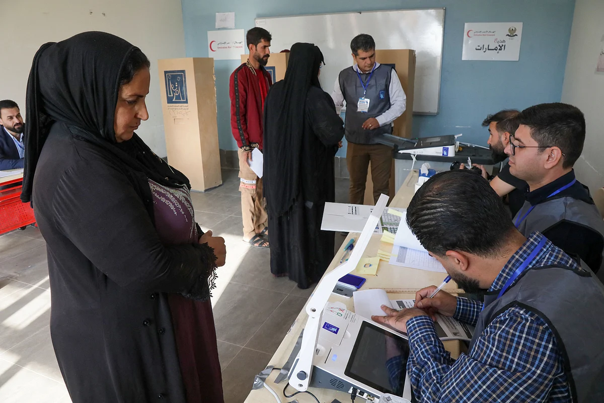 Irak Güçleri, Yerinden Edilmiş İnsanlar Seçim Öncesinde Erken Oy Kullandı
