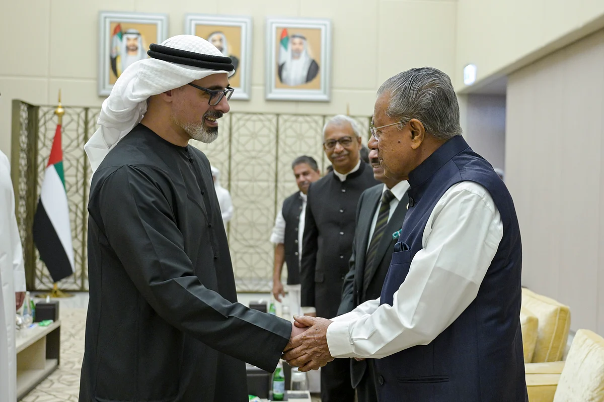 İzle: Şeyh Halid, Abu Dabi'de Kerala Cm Pinarayi Vijayan ile Tanıştı