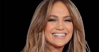 Jennifer Lopez, Hint Düğününde Manish Malhotra Saree'de Göz Kamaştırıyor