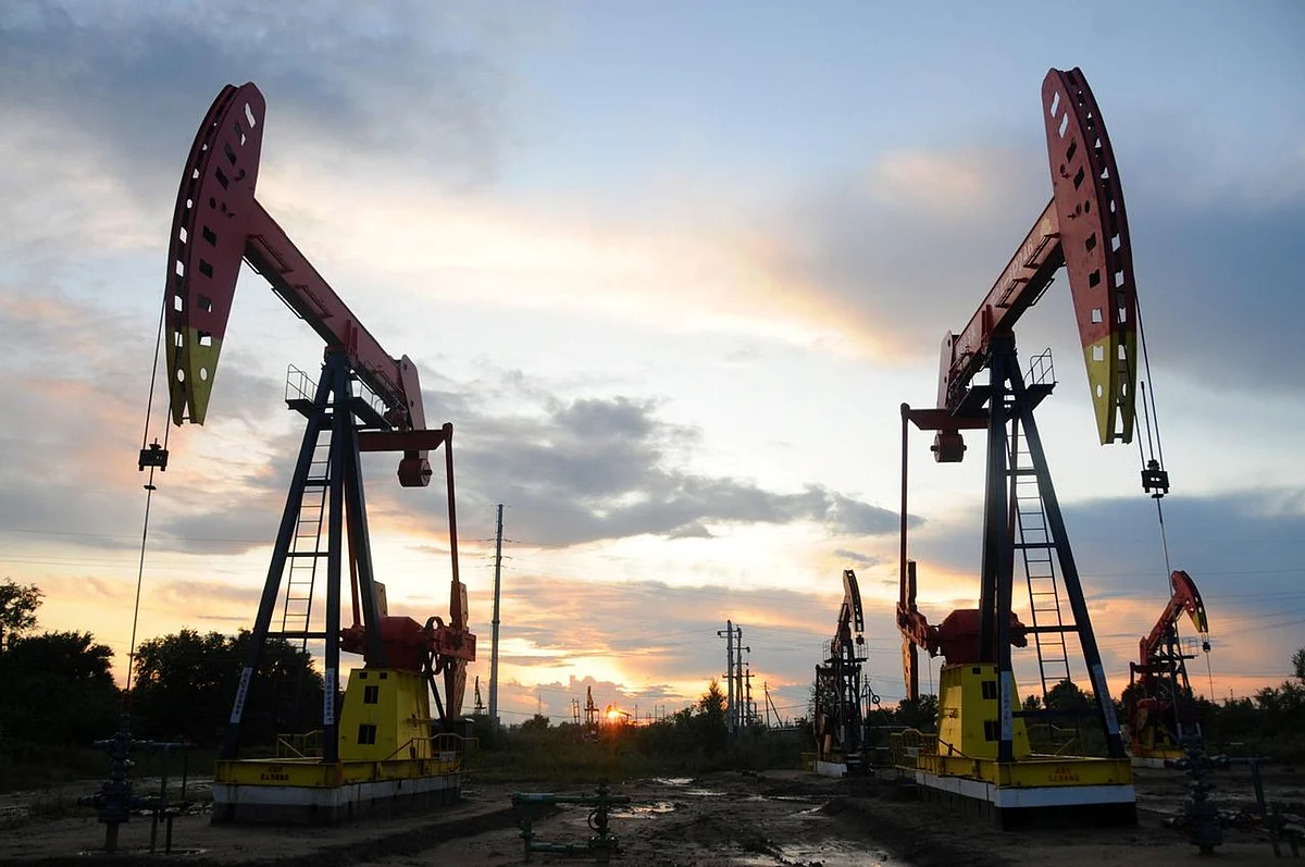Kaynaklar, Opec + 'ın Petrol Üretimindeki Mütevazı Bir Artışı Daha Kabul Edeceğini Söylüyor
