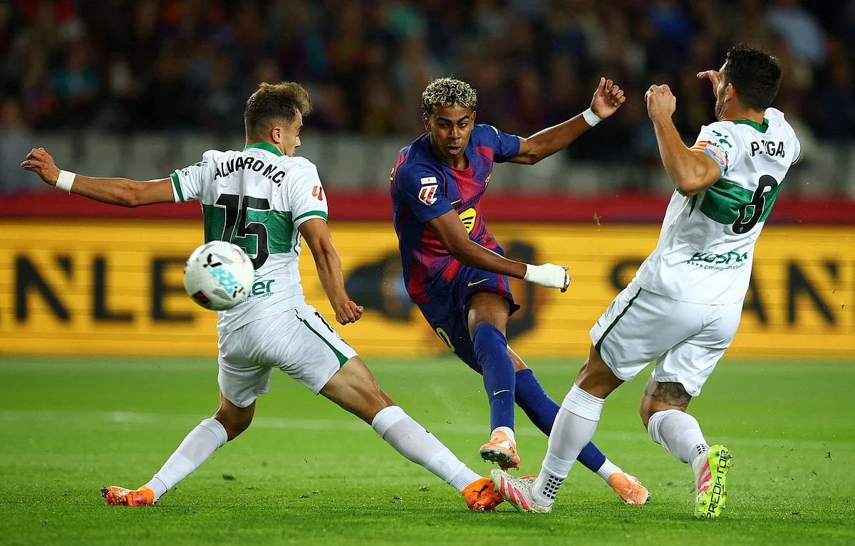 La Liga: Barcelona, Clasico Kaybından Kurtulmak için Elche'yi Yendi