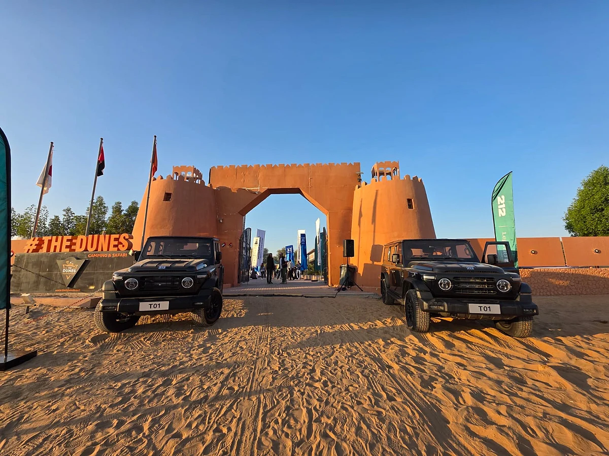 'Off-Road'u Seviyoruz': Kt Desert Drive 2025 Başladı; Yüzlerce Rak Kum Tepesine Çarptı