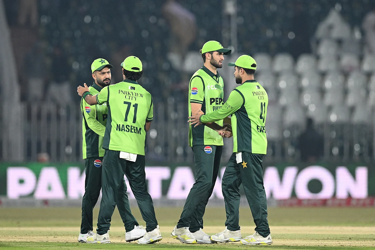 Pakistan, Bombalamadan Sonra T20 Üç Seri Maçlarını Rawalpindi'ye Kaydırdı