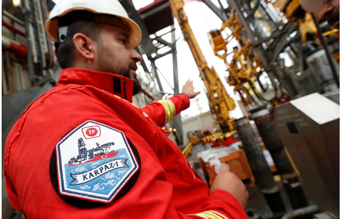 Pakistan, Onlarca Yıldır ilk Açık Deniz Petrol Arama Bloklarını Ödüllendirdi