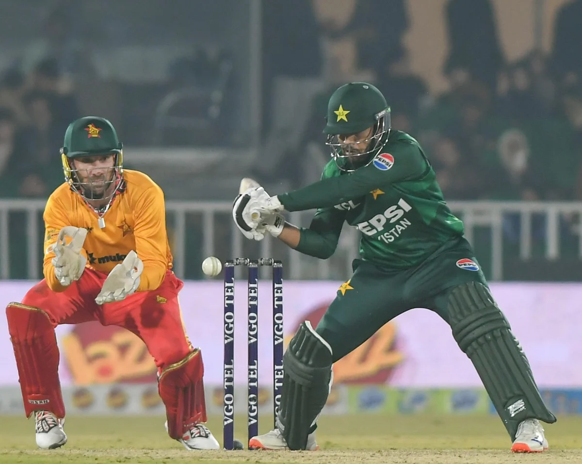Pakistan, Zimbabve'yi T20 Üç Serisinde Beş Kaleyle Yendi