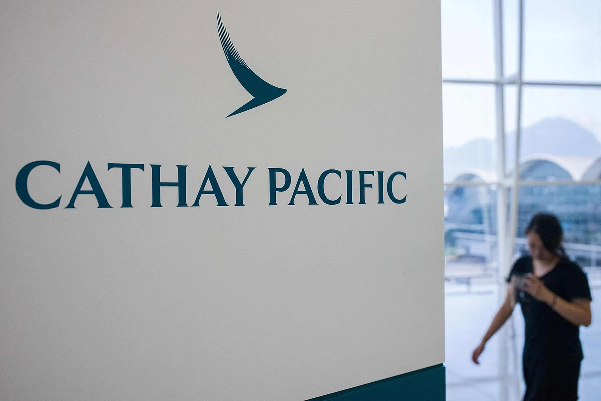 Qatar Airways Milyon 897 $Tüm Cathay Pacific Hissesini Satıyor