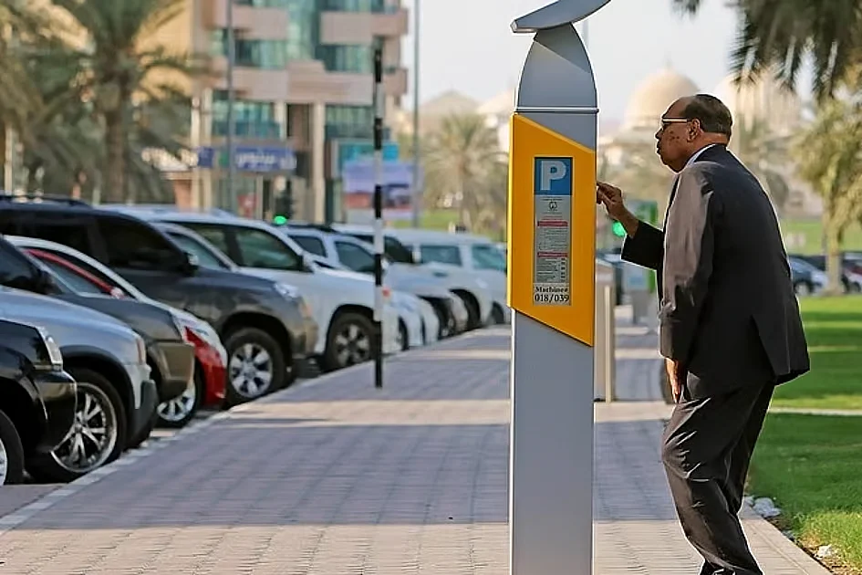 Sharjah: Kurban Bayramı Resmi Tatilinde Ücretsiz Otopark İlan Edildi