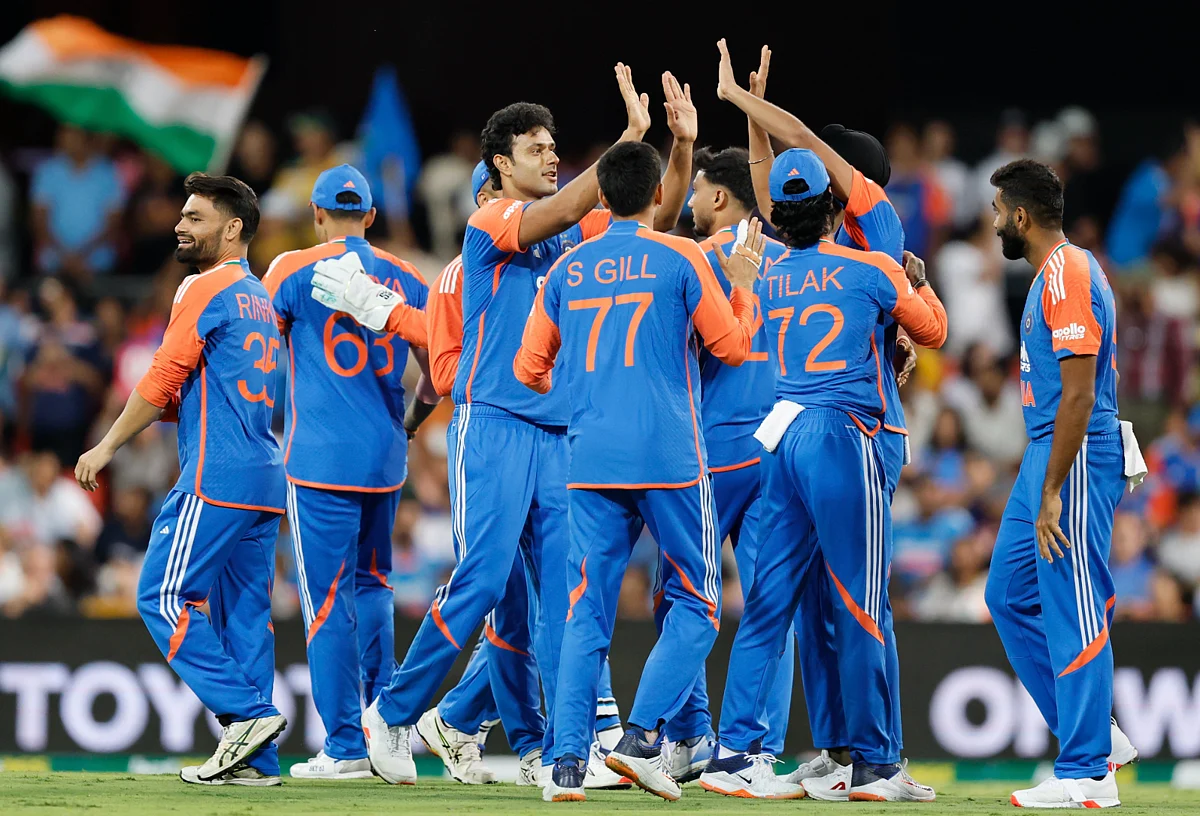Spinners, Hindistan'ı Gold Coast'ta Avustralya'ya Karşı Büyük Galibiyete Taşıdı