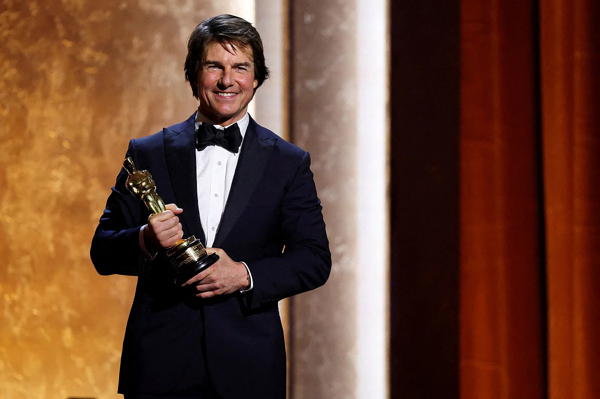 Tom Cruise, Onursal Oscar'ı Kabul Ettiği için Sinemaya Destek Sözü Verdi