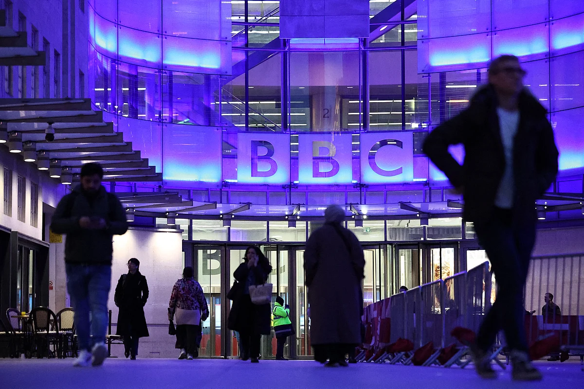 Trump, Bbc'ye Konuşma Düzenlemesi Nedeniyle Dava Açma Yükümlülüğünü İddia Etti
