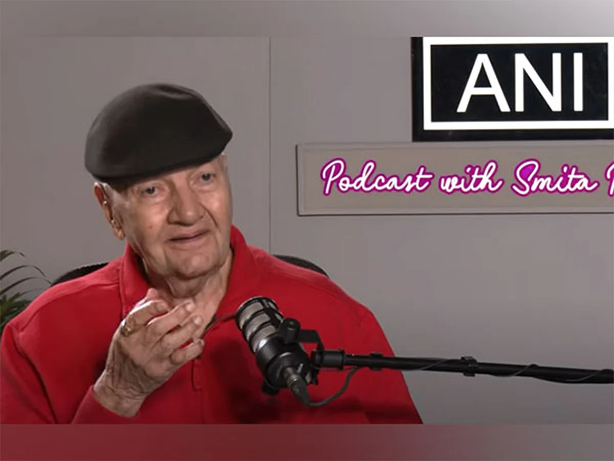 Usta Bollywood Oyuncusu Prem Chopra, Mumbai Hastanesine Başvurdu