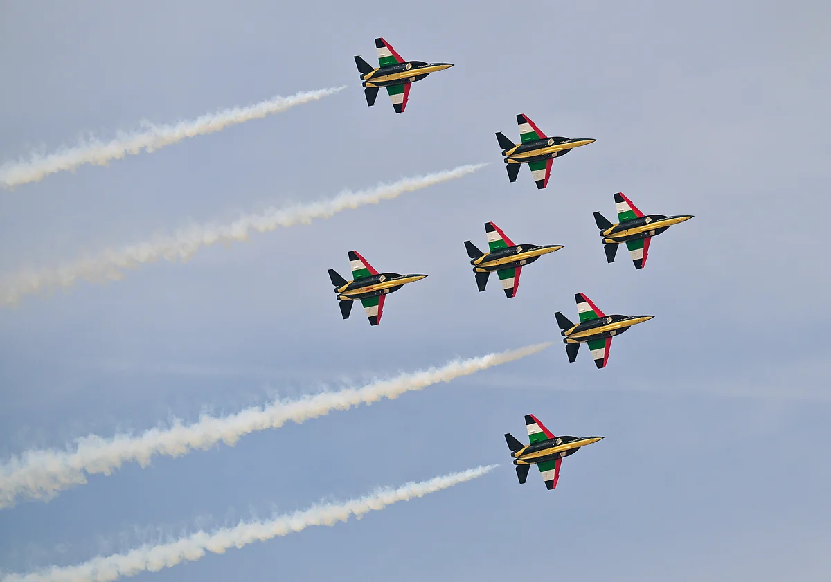 Uydu 813, BAE'nin Son Lansman Hazırlıklarını Onaylamasıyla Dubai Airshow'da Tanıtıldı