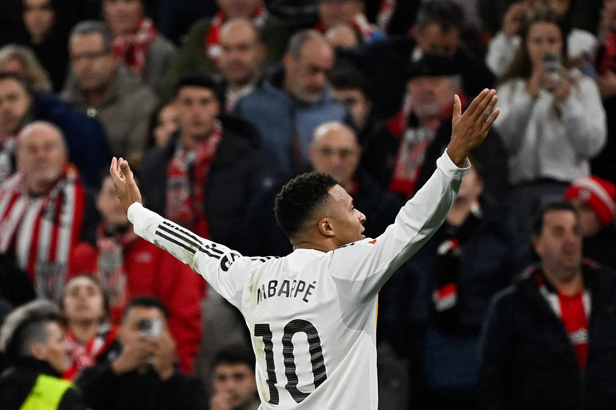 Alonso, Real Madrid'in Athletic Bilbao'yu Yenmesiyle Büyülü Mbappe'yi Selamlıyor