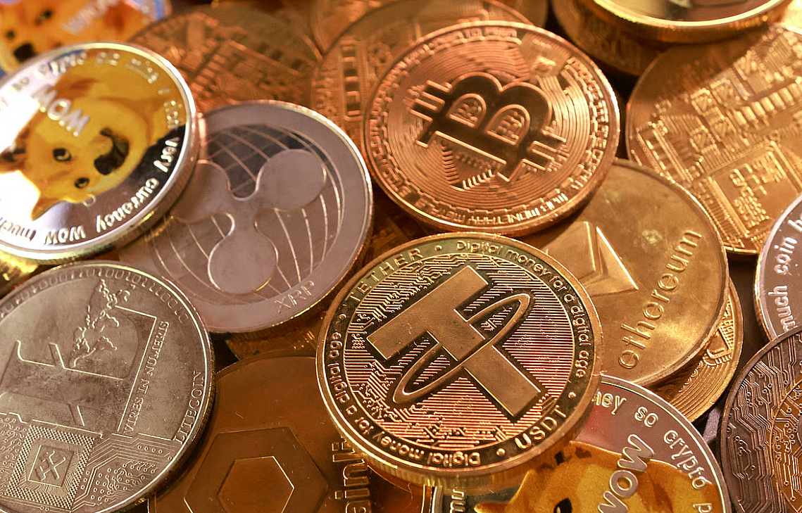 BAE: Bitcoin 'Yeni Altın' Olacak mı? Uzmanlar Tartılır