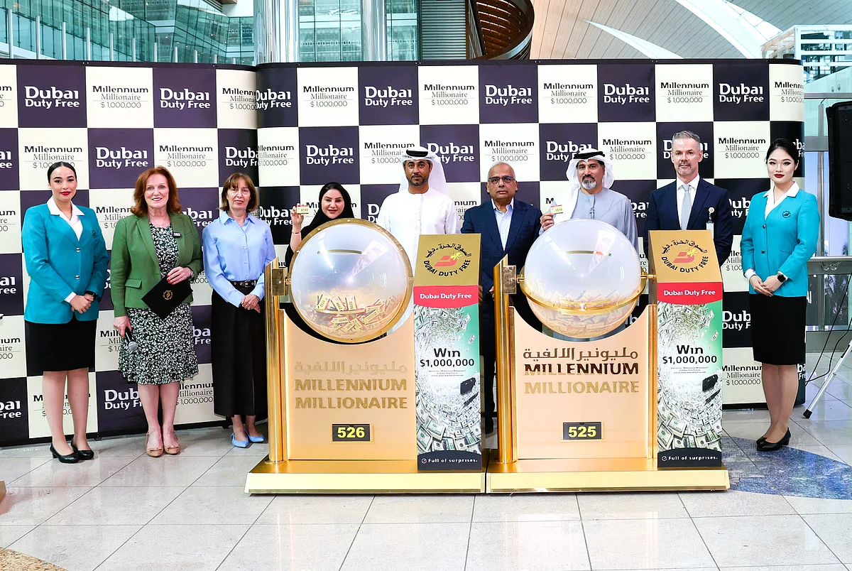 BAE: Dubai'de Duty Free Çekilişinde iki Baba 1 Milyon Dolar Kazandı