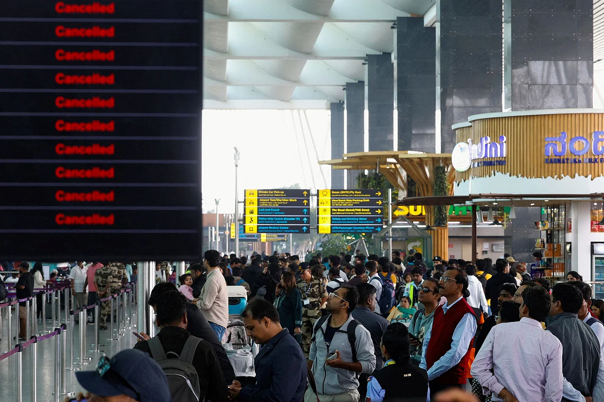 BAE-Hindistan Seyahati: Sakinler, Yoğun Sezon olan İndigo Uçuş Kaosunun Ortasında Gezileri Yeniden Düşünüyor