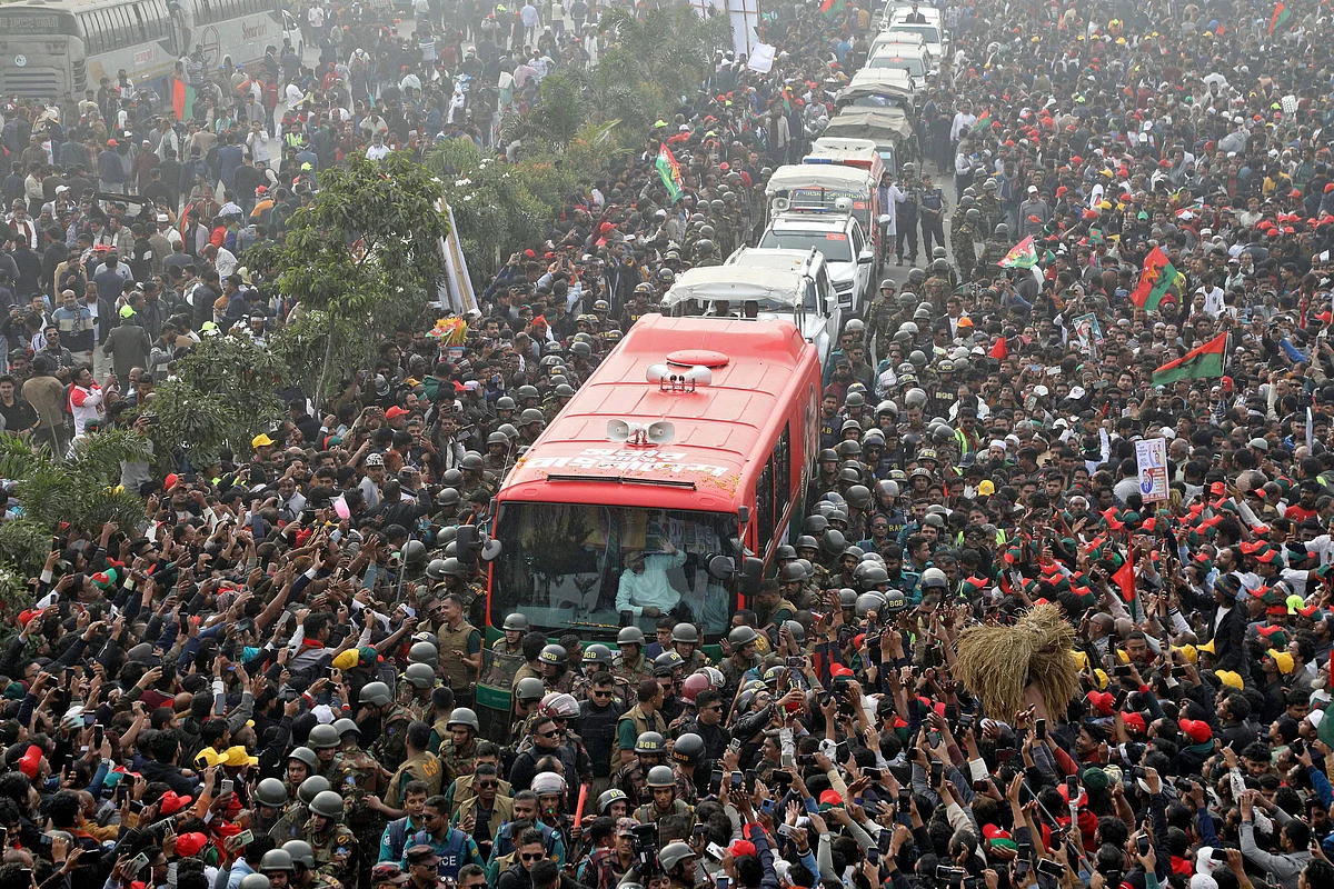 Başbakan Umutlu Tarique Rahman Bangladeş'e Geldi