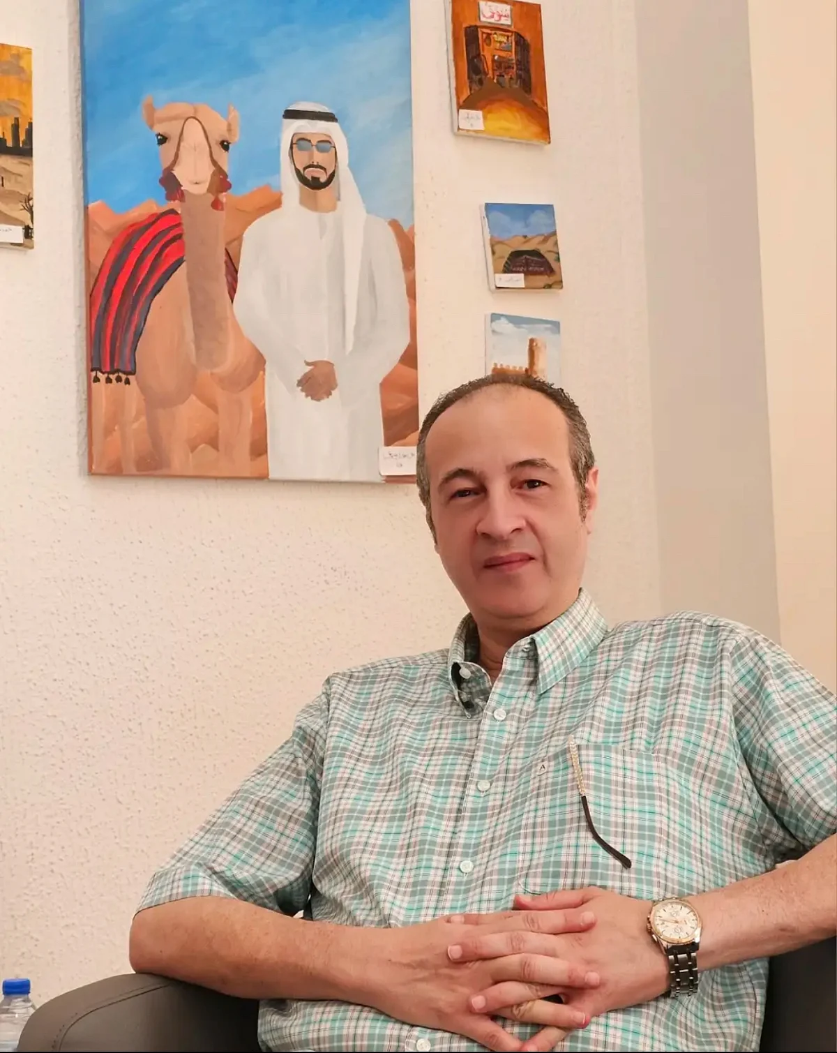 'Çocukluğumuzun Tek Kaydı': Viral BAE Okul Videosu Mısırlı Öğretmeni Öğrencilerle Buluşturdu