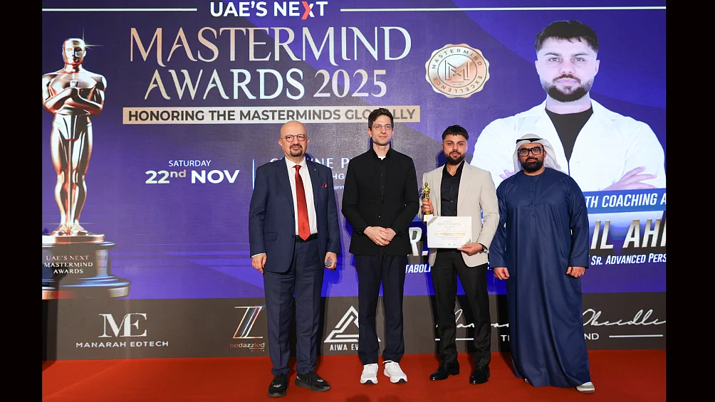 Dr Syed Khalil Ahmed, BAE'nin Bir Sonraki Mastermind Ödülleri 2025'te 'Metabolik Sağlık Koçluğunda Mükemmellik Ödülü' ile Onurlandırıldı