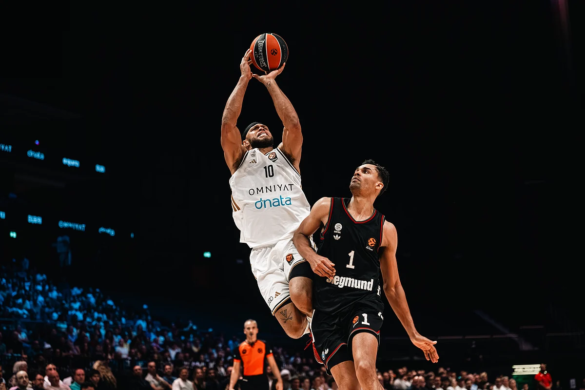 Dubai Basketbolu Bayern Münih'i Sersemletirken Coca-Cola Arena Kükrüyor