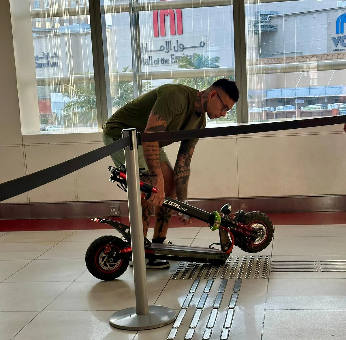 Dubai: E-Scooter'ınızı Toplu Taşıma Araçlarına mı Götürüyorsunuz? Bilmeniz Gereken 8 Kural