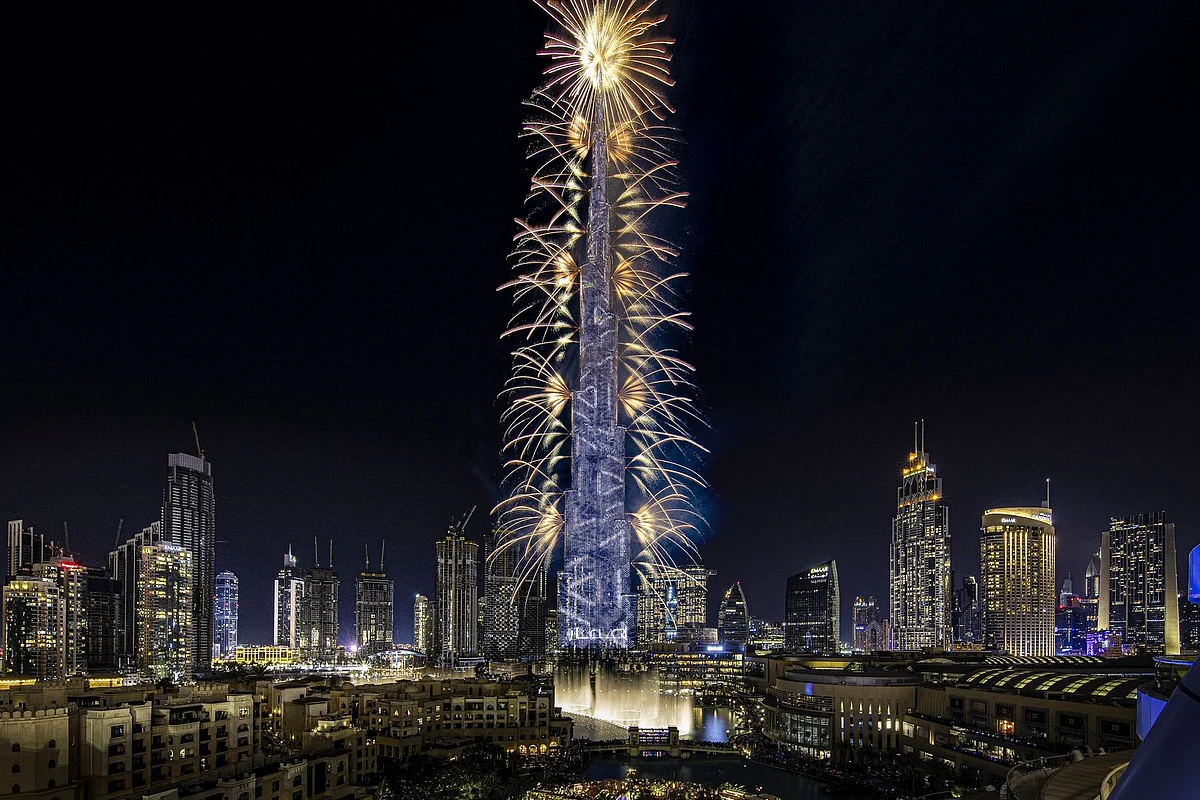 Dubai NYE Havai Fişeklerini izlemek için 200.000 Dh'nin üzerinde; En iyi Oteller, en iyi manzaralı Daireler