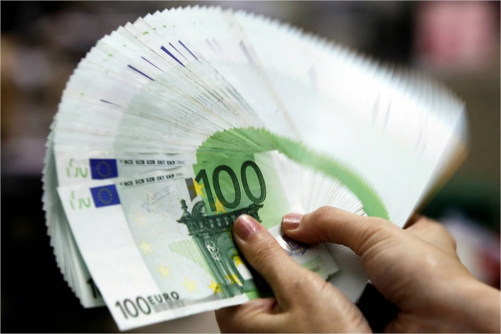 Euro'nun Gizli Gücü, Ecb'nin 'iyi Yerini' Bulanıklaştırabilir