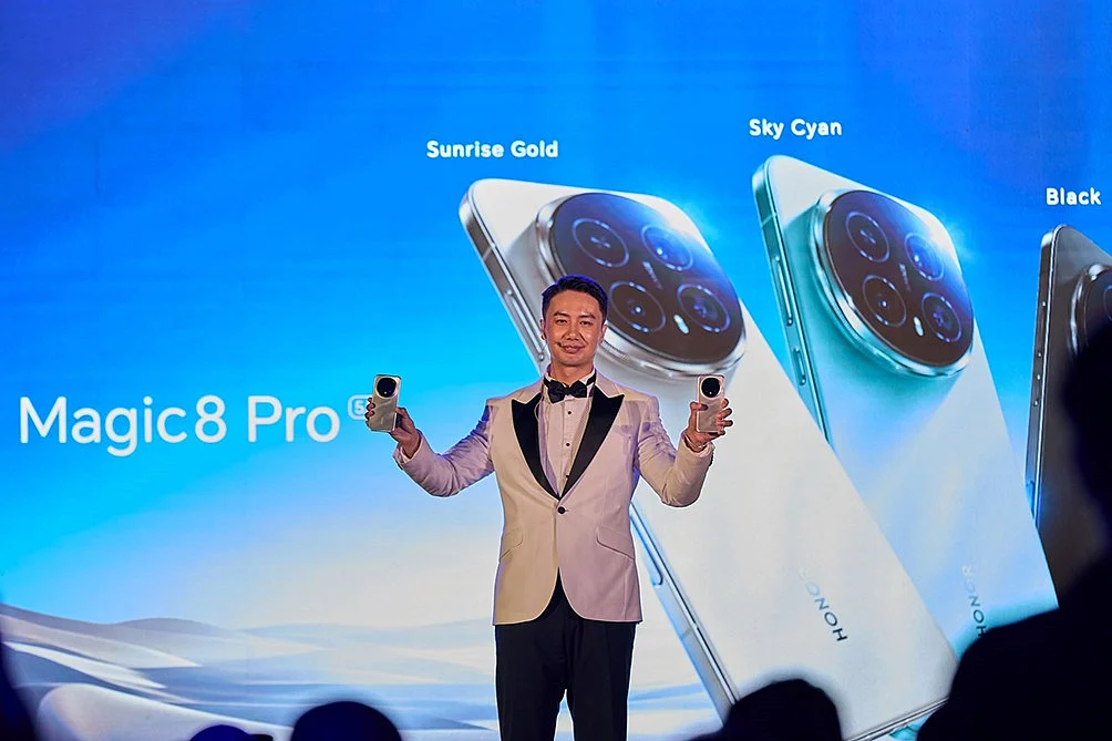 Honor, Yapay Zeka ve 5.5G Performansıyla Desteklenen Yeni Bir Gece Fotoğrafçılığı Çağını Duyuran Magic8 Pro'yu Piyasaya Sürdü