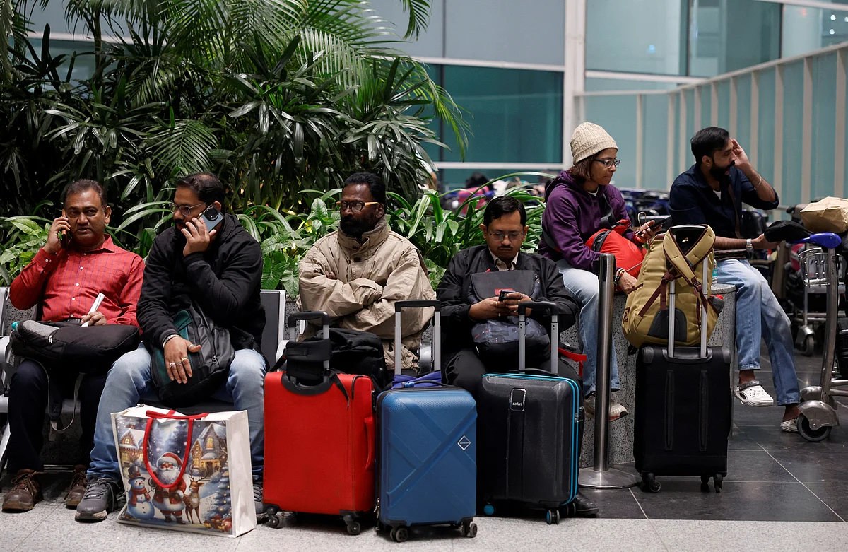 Indigo, Aksaklıklar 5. Güne Girerken Delhi, Mumbai Genelinde 200'den Fazla Uçuşu İptal Etti
