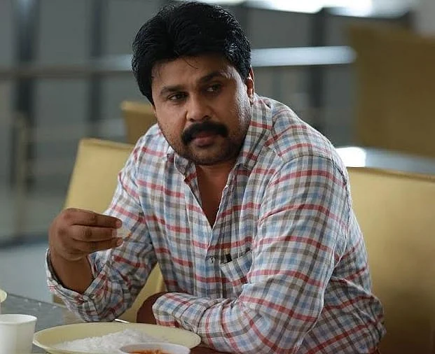 Kerala'daki Otobüs Yolcuları Aktör Dileep'e Karşı Konuştuğunda