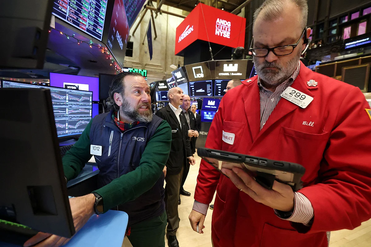 Önümüzdeki Wall St Haftası: Noel Baba Mitingi mi? Yatırımcılar, Yıl Sonu Kazançlarının 2025'i Güçlü Bir Şekilde Kapatmasını Umuyor