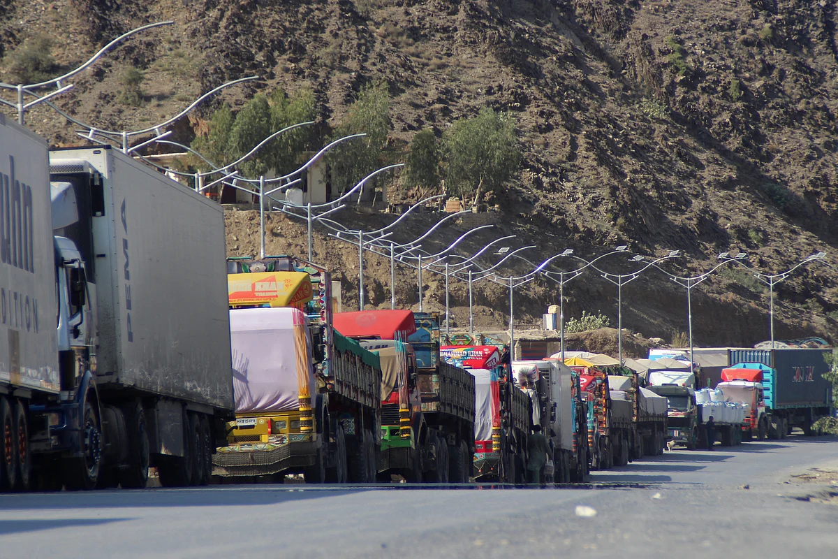 Pakistan, Afganistan'a BM İnsani Yardımına İzin Verecek
