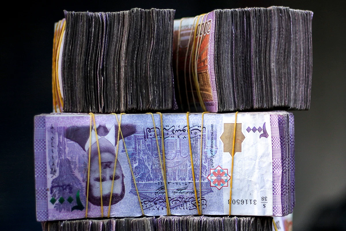 Suriye 1 Ocak'tan İtibaren Para Birimini Değiştirmeye Başlayacak: Merkez Bankası Başkanı