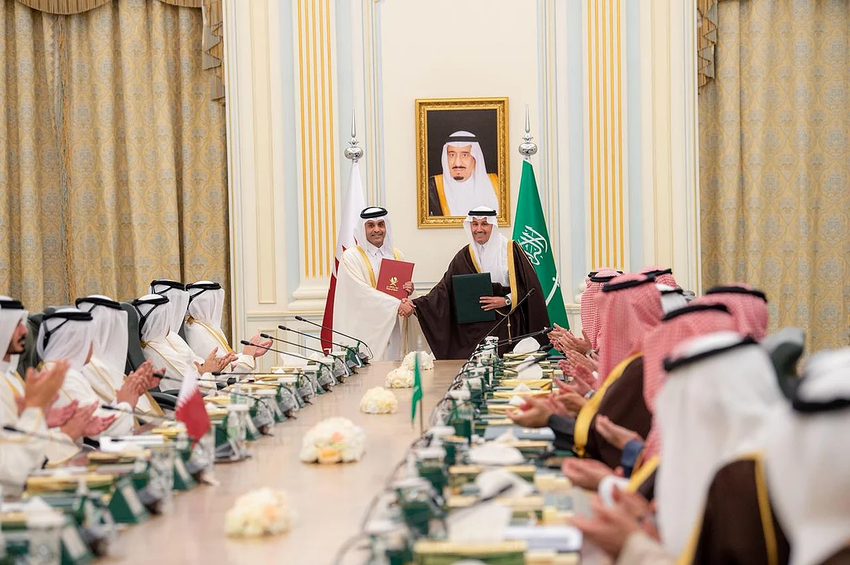 Suudi Arabistan ve Katar, Riyad ve Doha'yı Birbirine Bağlamak için Hızlı Tren Anlaşması İmzaladı