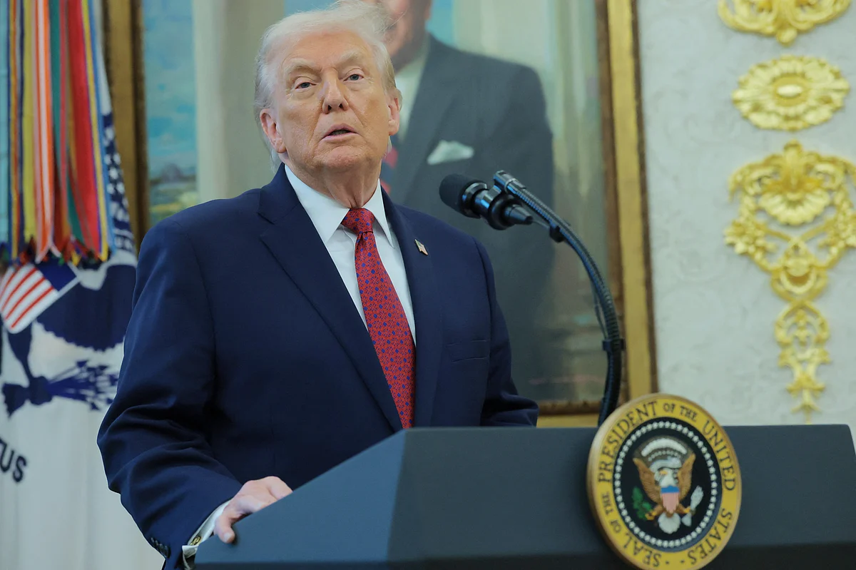 Trump, Belgesel Konuşma Düzenlemesi Nedeniyle Bbc'ye 10 Milyar Dolarlık Dava Açtı