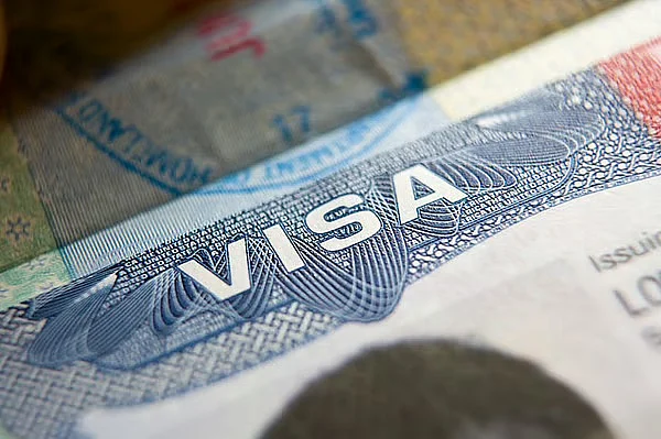 Trump, Özgeçmişlerin İncelenmesini, H-1B Vize Başvuru Sahiplerinin Linkedın Profillerini Artırdı