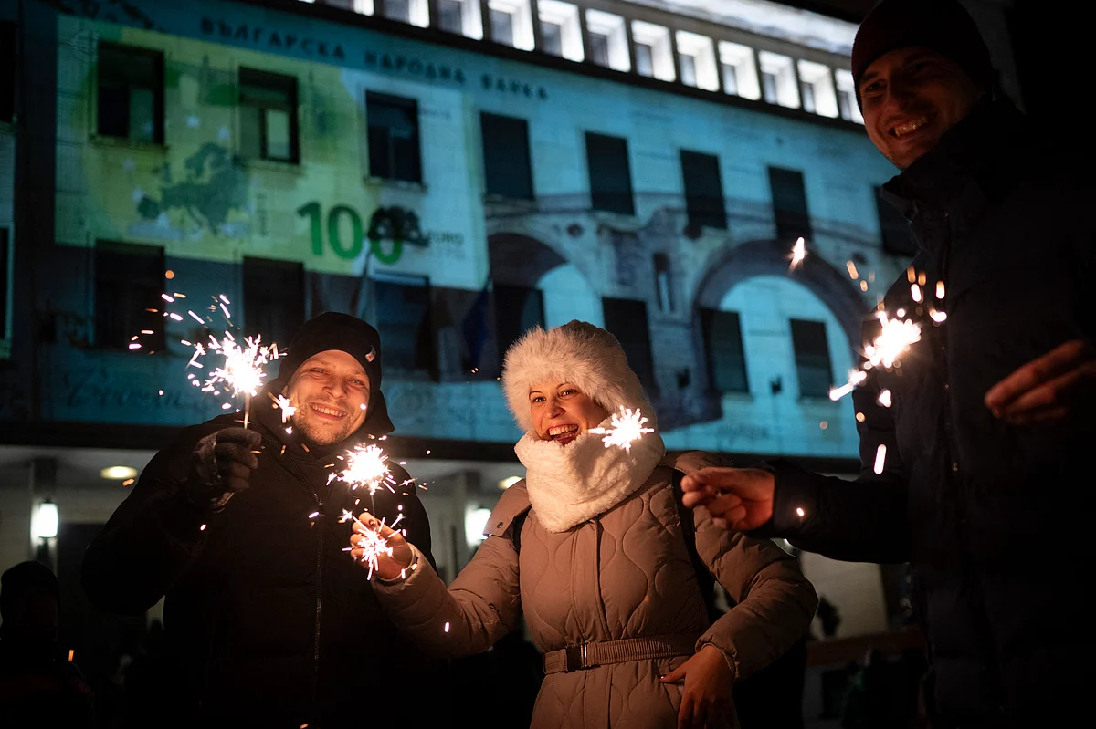 Bulgaristan, AB Üyeliğinden Yaklaşık 20 Yıl Sonra Avroyu Kabul Etti