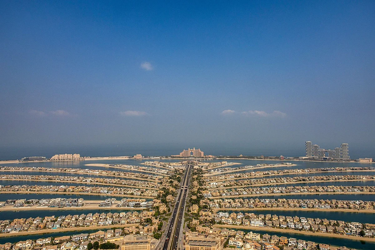 Dubai'nin Birinci Sınıf Sahil Villaları %140'ın Üzerinde Dalgalanıyor, Kıtlık Korkusu Fiyatları Zorluyor