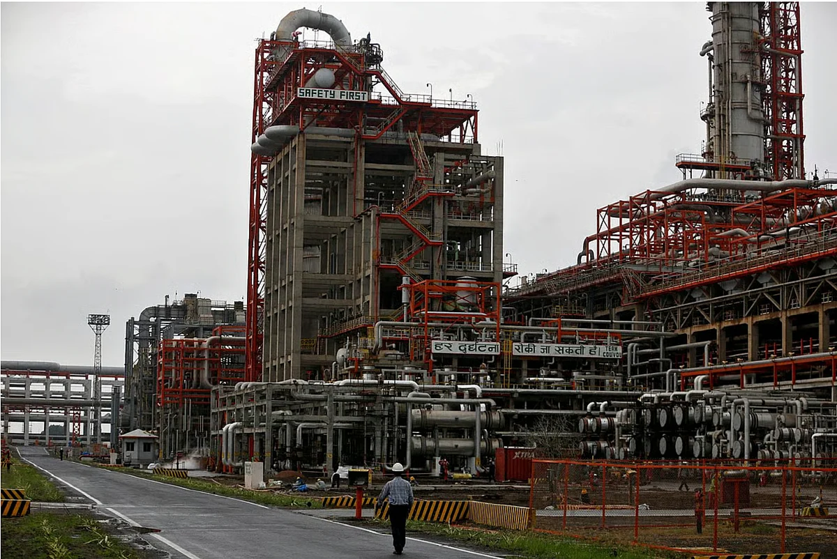 Rusya: Hindistan Petrol Alımını Durduracağını Söylemedi