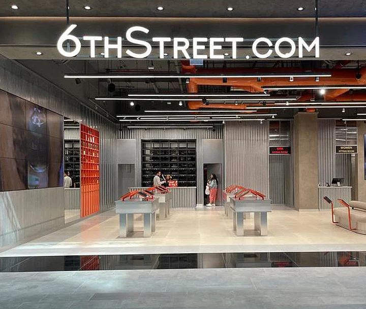 6Thstreet ve Esaad Ortaklığı, BAE Müşterileri için Özel Moda Fırsatları Sunuyor