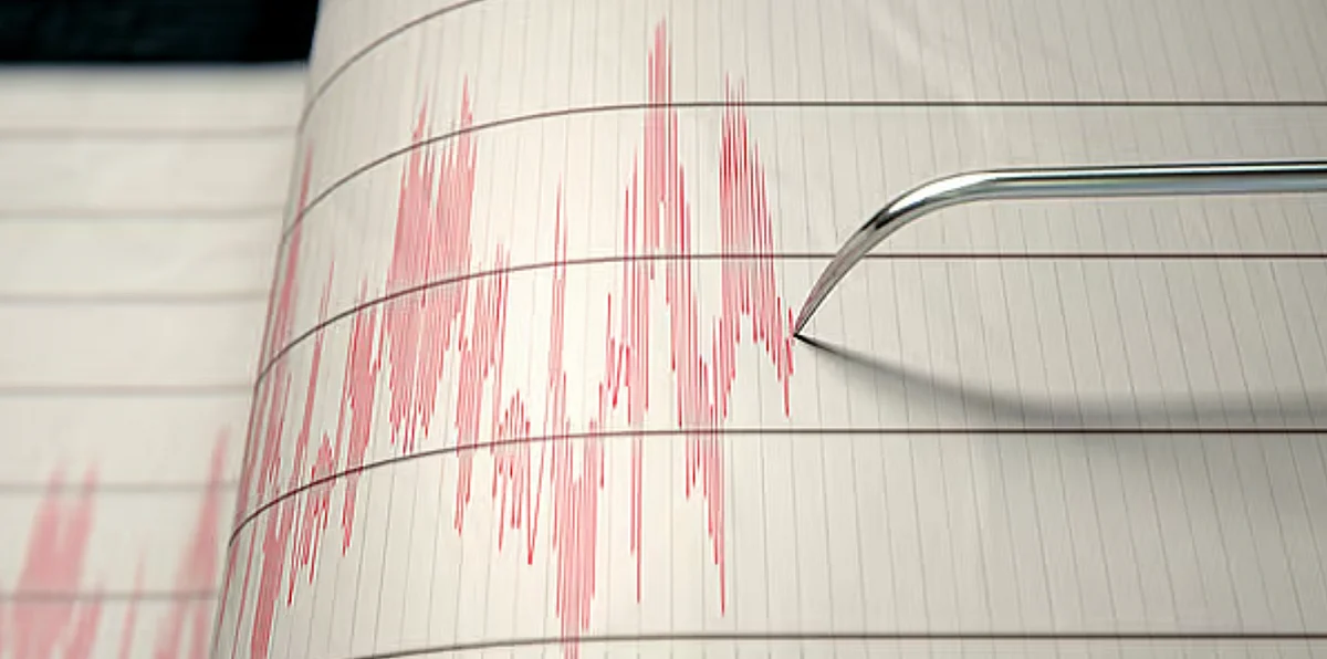 Artan Savaşın Ortasında 4.1 Büyüklüğünde Deprem İran'ı Vurdu