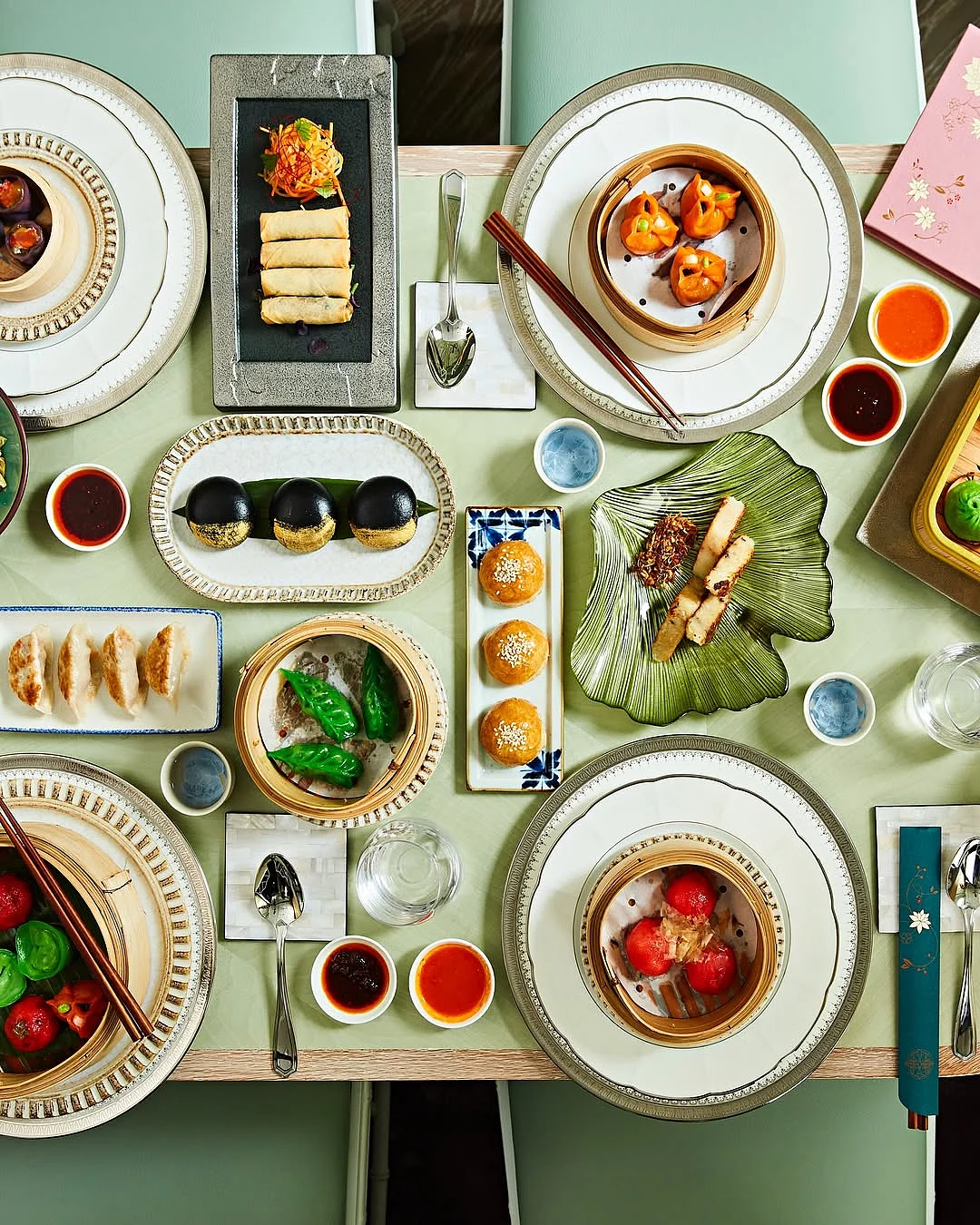 Restoran İncelemesi: Mimi Mei Fuarı Dubai'ye Mayfair Cazibesini Getiriyor